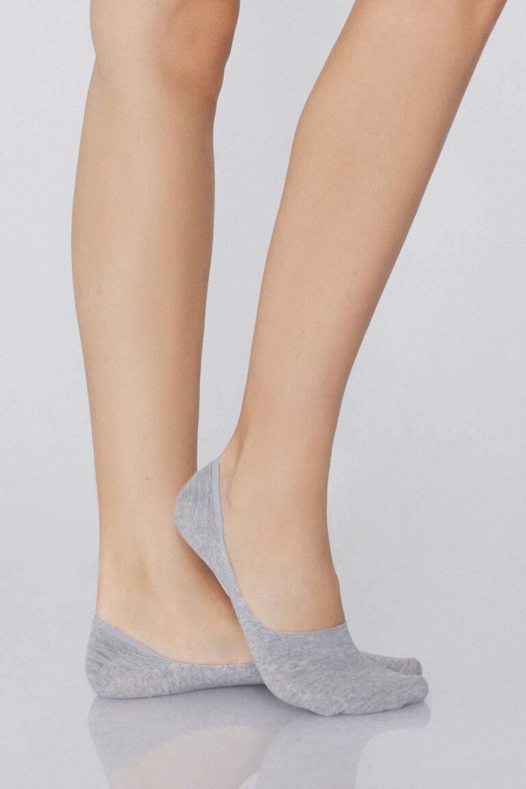 Women's no show socks in grey low cut style